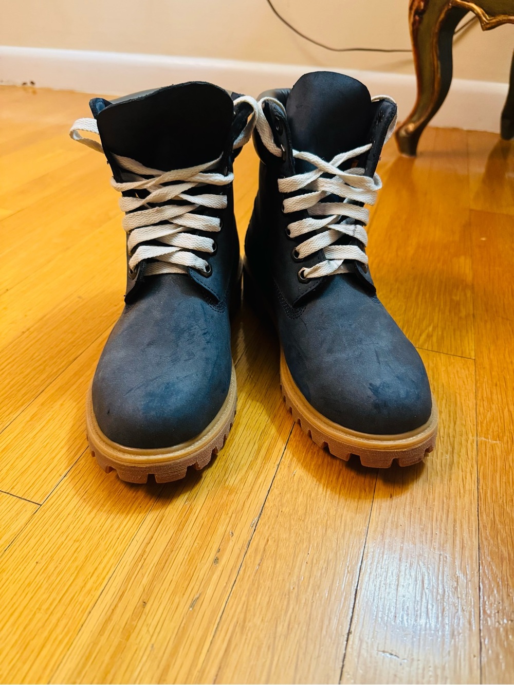 SPOT LIVING Black Lace Up Lug Sole Ankle Boots Size 39 White Laces
